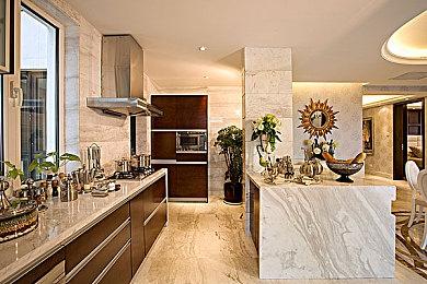 好评恐怖探索《Phasmophobia》主机版预定万圣节发售